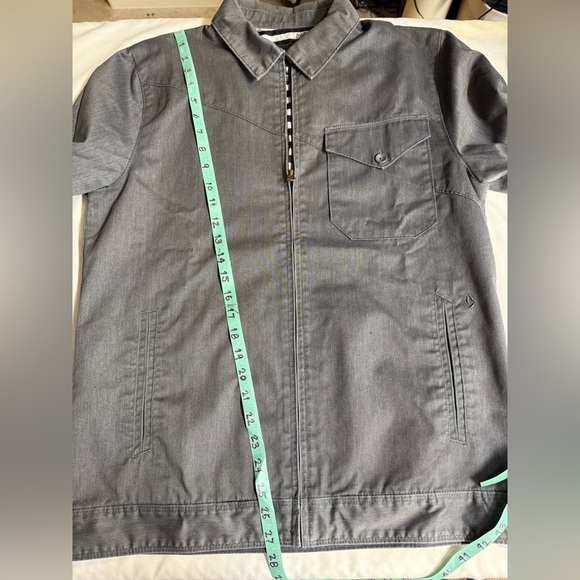 VOLCOM Men’s gray lined full zip jacket size M. - Picture 13 of 13